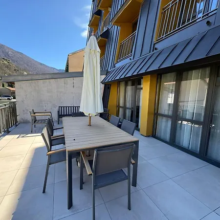 Cosy Terrasse 6 Pers Ax Thermes Centre Parking